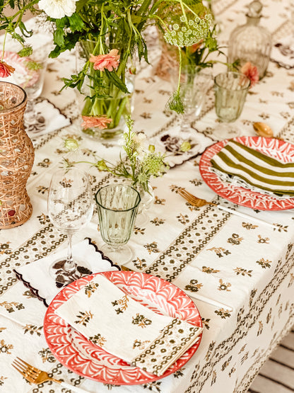 Piccoli Fiori Wheat Tablecloth