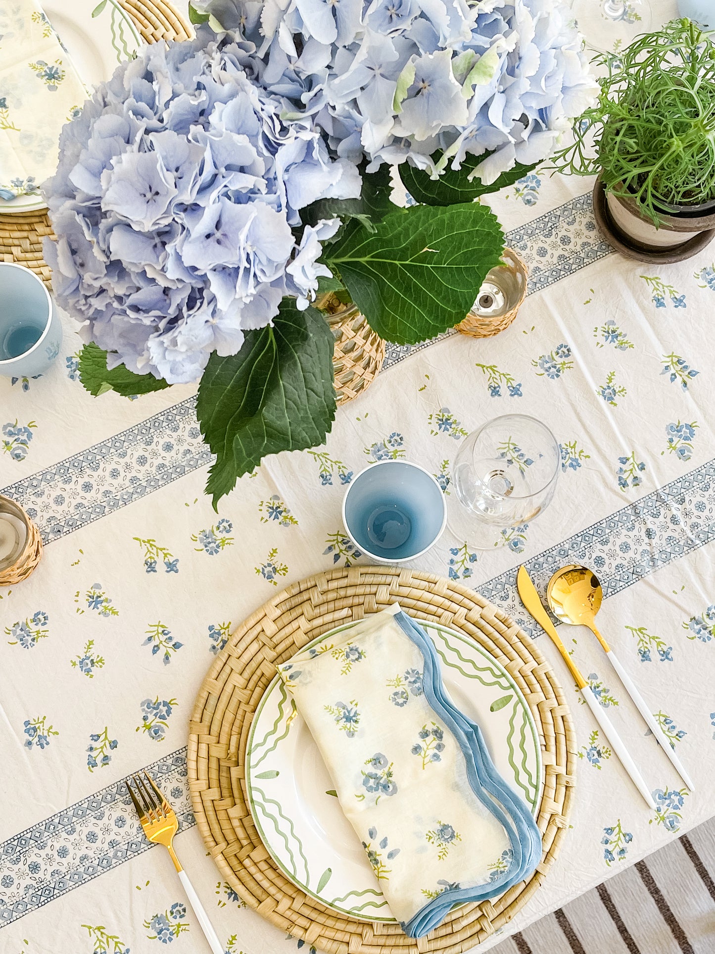 Piccoli Fiori Blue Tablecloth